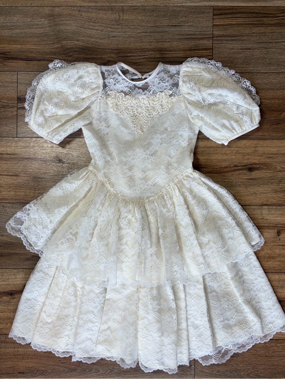 vintage 1980s Victorian/Edwardian revival Nicole cream lace girls' formal dress